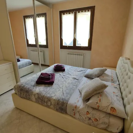 Apartment Alloggio Pradella *